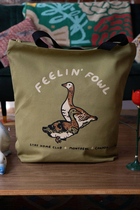 Feelin' Fowl Big Zip Tote