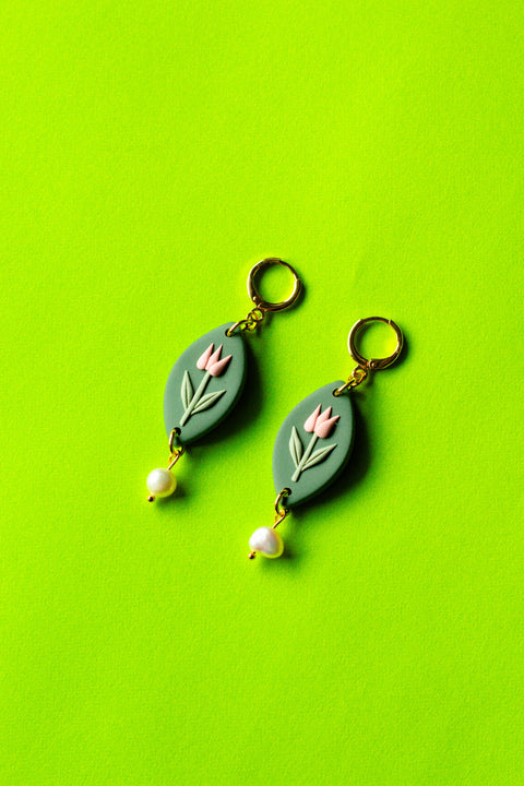 Tulip Huggie Hoop Dangle with Freshwater Pearl - Olive Green