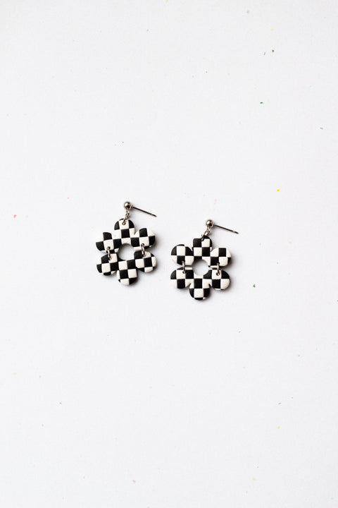 Checkerboard Split Flower Dangle Black and White